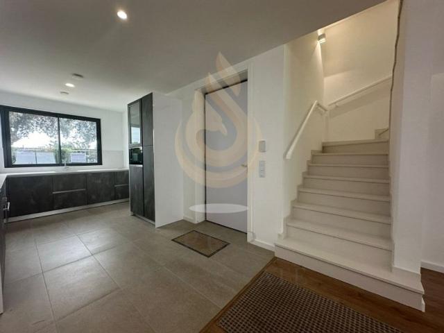 à venda Casa de alto padrão de 150 m2, Bias do Sul, Olhão, Faro
