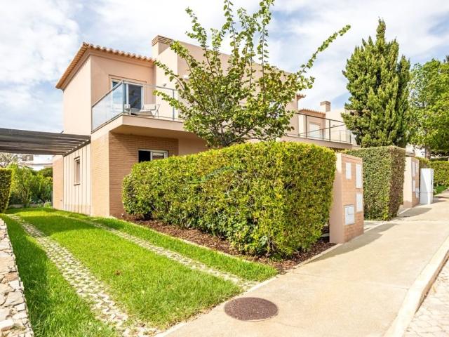 à venda Casa de alto padrão de 153 m2, Lagoa, Faro