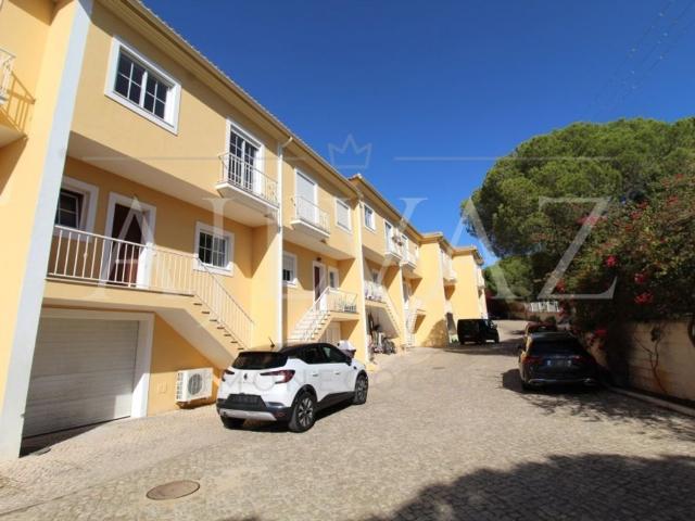 à venda Casa de alto padrão de 184 m2, Albufeira, Faro