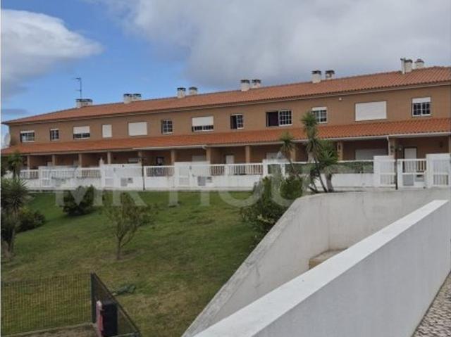 à venda Casa de alto padrão de 195 m2, Alcobaça, Portugal