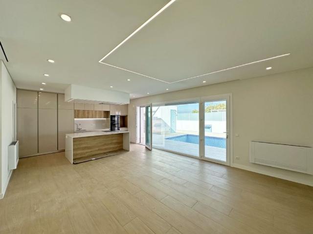 à venda Casa de alto padrão de 231 m2, Setúbal, Portugal