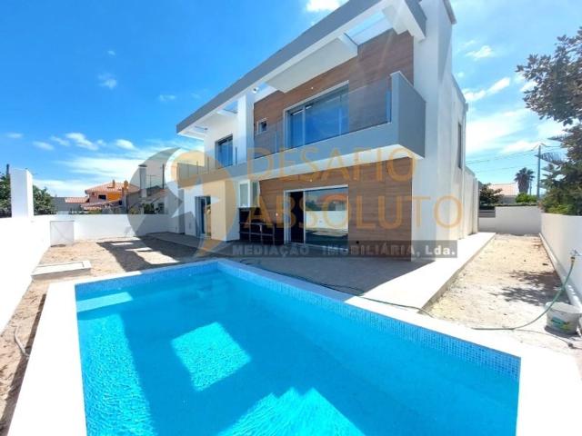 à venda Casa de alto padrão de 243 m2, Brejos de Azeitao, Setúbal
