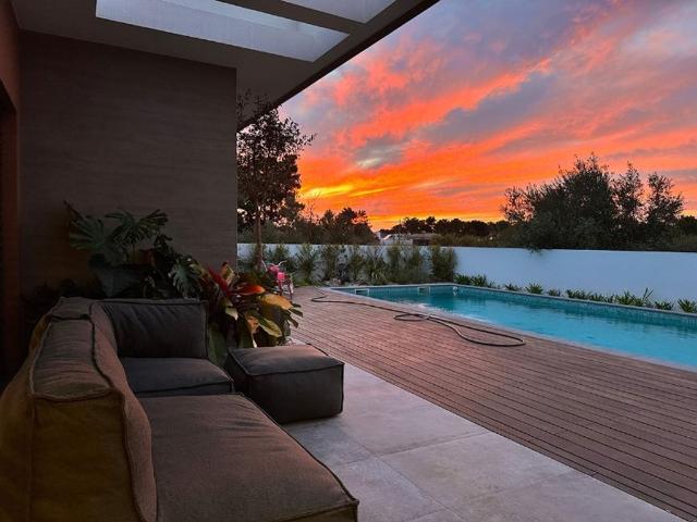 à venda Casa de alto padrão de 251 m2, Setúbal, Portugal