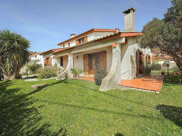 à venda Casa de alto padrão de 252 m2, Ílhavo, Portugal