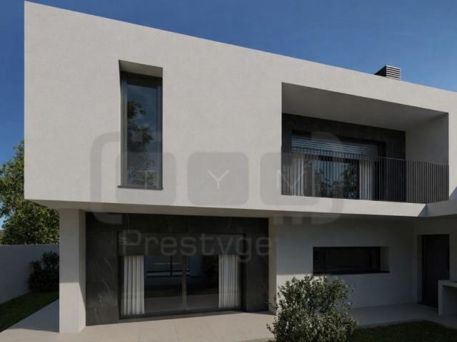 à venda Casa de alto padrão de 272 m2, Bonito, Entroncamento, Santarém