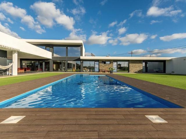 à venda Casa de alto padrão de 305 m2, Sintra, Lisboa