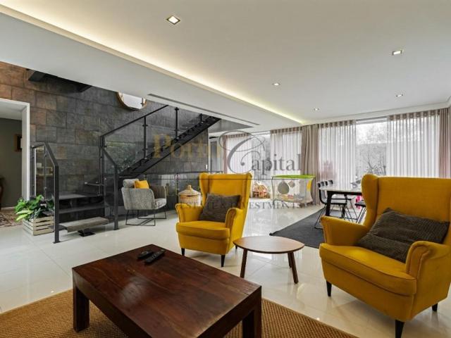 à venda Casa de alto padrão de 366 m2, Vila Nova de Gaia, Porto