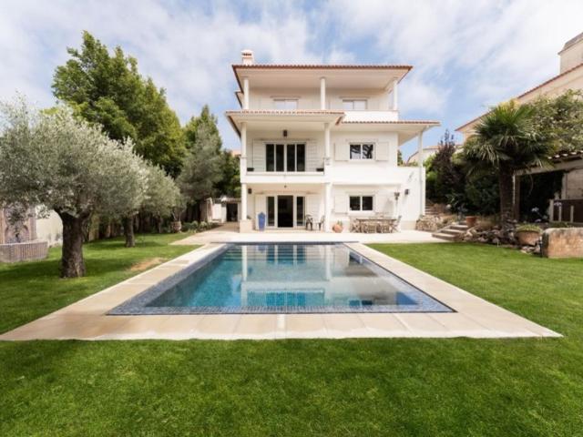 à venda Casa de alto padrão de 445 m2, Cascais e Estoril, Cascais, Lisboa