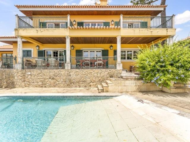 à venda Casa de alto padrão de 442 m2, Cascais e Estoril, Portugal