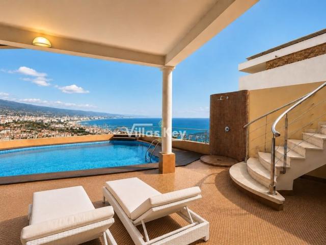 à venda Casa de alto padrão de 453 m2, Lagos, Faro