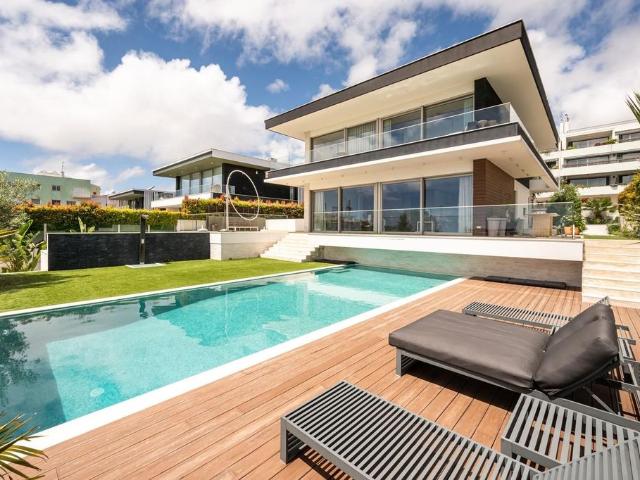 à venda Casa de alto padrão de 522 m2, Oeiras, Lisboa