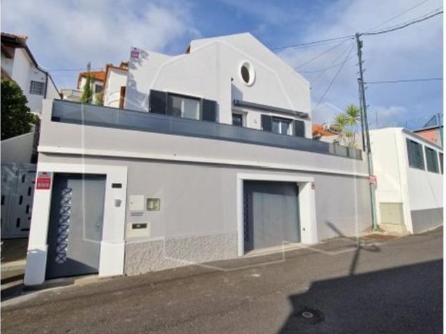 à venda Casa Exclusiva de 130 m2, Funchal, Portugal