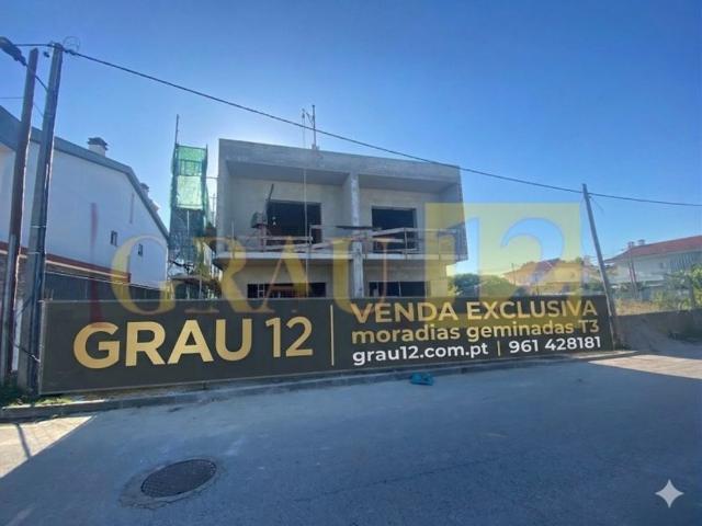 à venda Casa Exclusiva de 149 m2, Seixal, Setúbal