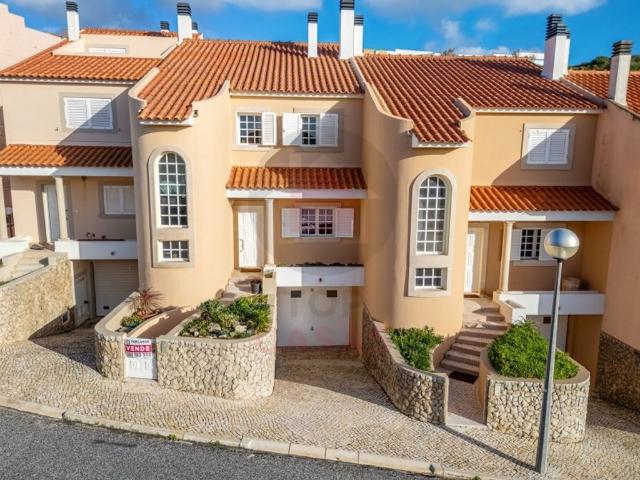 à venda Casa Exclusiva de 150 m2, Varandas da Baia, Alcobaça, Leiria