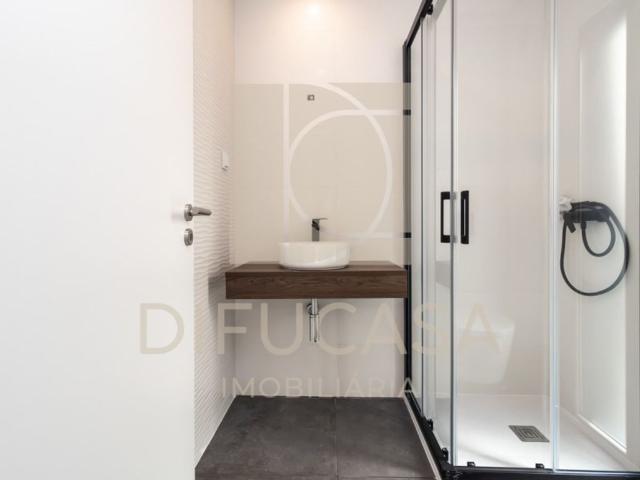 à venda Casa Exclusiva de 150 m2, Seixal, Setúbal