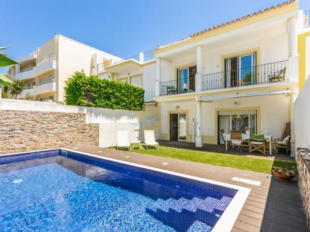 à venda Casa Exclusiva de 157 m2, Portimão, Portugal