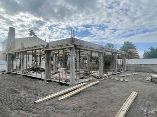 à venda Casa Exclusiva de 171 m2, Lagoa de Albufeira, Sesimbra, Setúbal