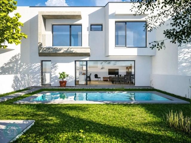 à venda Casa Exclusiva de 180 m2, Brejoeira, Setúbal