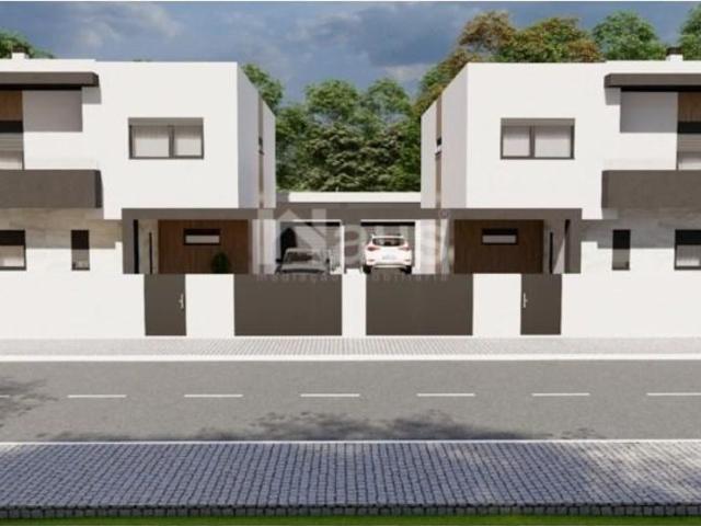 à venda Casa Exclusiva de 199 m2, Vale Salgueiro, Montijo, Setúbal