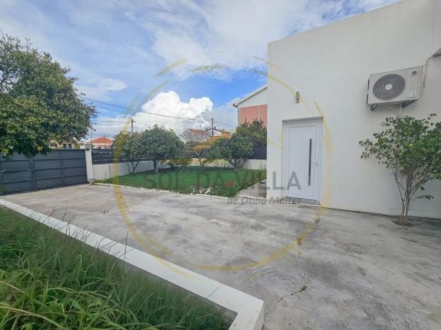 à venda Casa Exclusiva de 120 m2, Seixal, Setúbal
