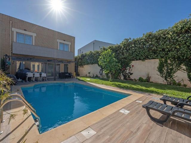 à venda Casa Exclusiva de 245 m2, Perafita, Portugal
