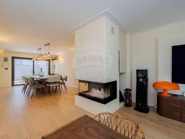 à venda Casa Exclusiva de 255 m2, Braga