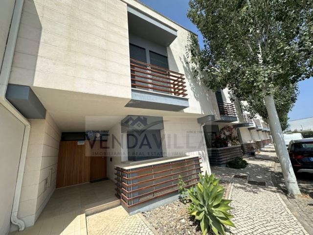 à venda Casa Exclusiva de 264 m2, Vilamoura, Loulé, Faro