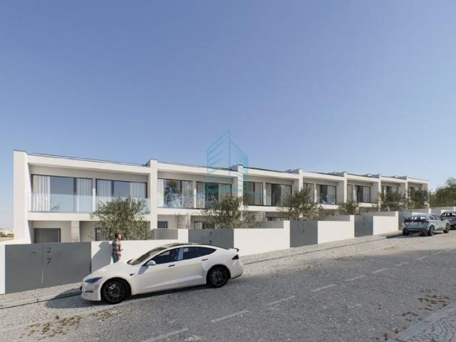 à venda Casa Exclusiva de 271 m2, 7 Caminhos Sao Cosme, Gondomar, Porto