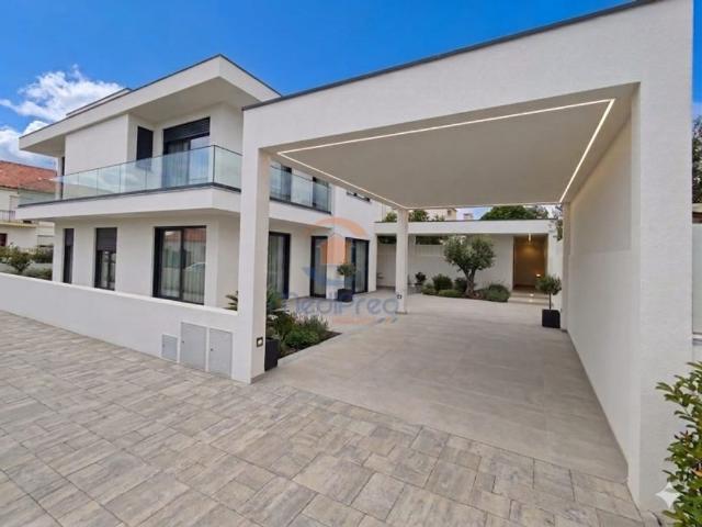 à venda Casa Exclusiva de 212 m2, Montijo, Portugal