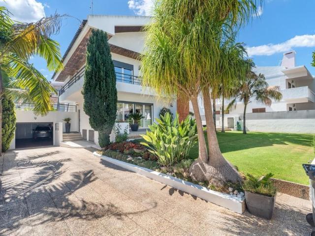 à venda Casa Exclusiva de 367 m2, Oeiras, Portugal