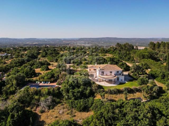 à venda Casa Exclusiva de 368 m2, Silves, Faro