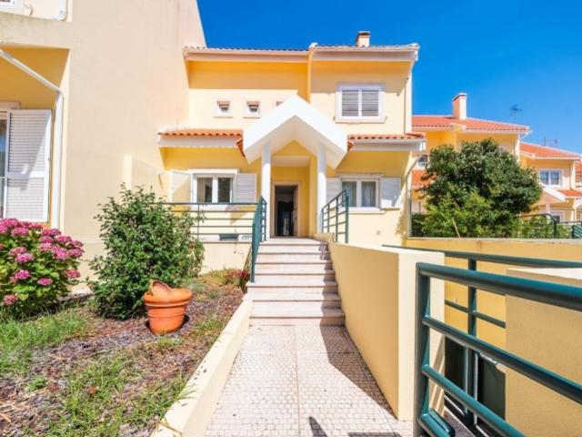 à venda Casa Exclusiva de 323 m2, Mafra, Lisboa