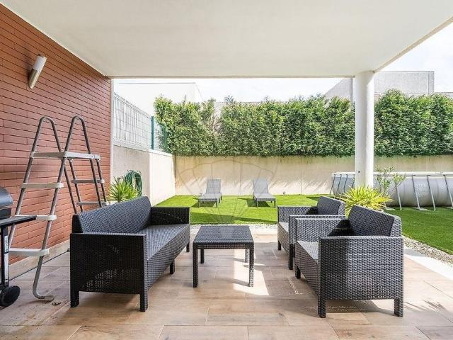 à venda Casa Exclusiva de 334 m2, Paços de Ferreira, Portugal
