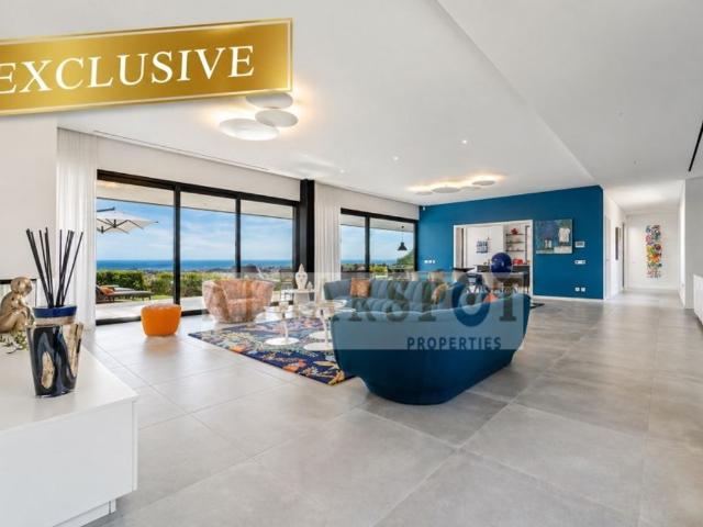 à venda Casa de alto padrão de 477 m2, Loulé, Faro
