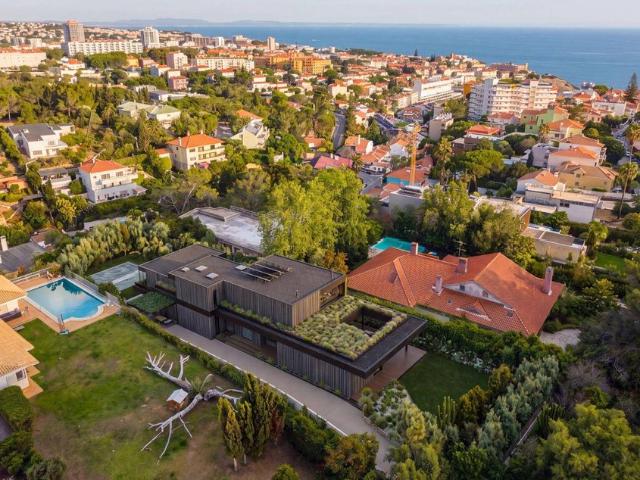 à venda Casa Exclusiva de 488 m2, Cascais, Lisboa