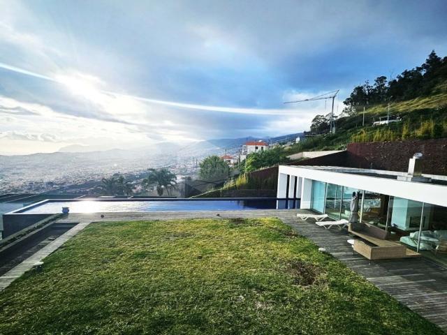 à venda Casa Exclusiva, Funchal, Madeira