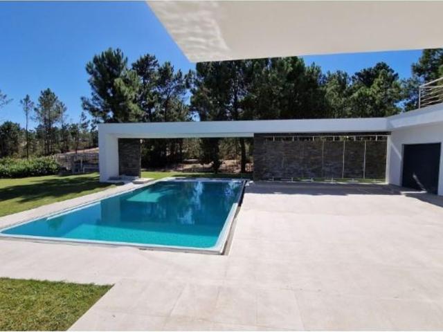 à venda Casa de alto padrão de 391 m2, Herdade da Aroeira, Almada, Setúbal