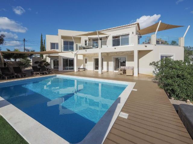 à venda Casa Exclusiva, Lagoa e Carvoeiro, Lagoa, Faro