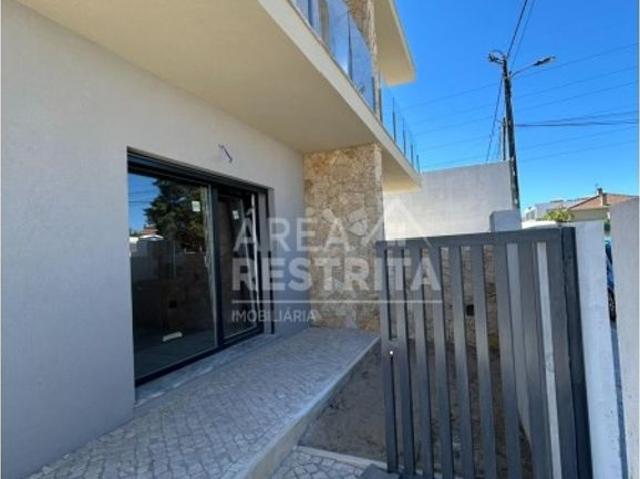à venda Casa Exclusiva, Seixal, Setúbal