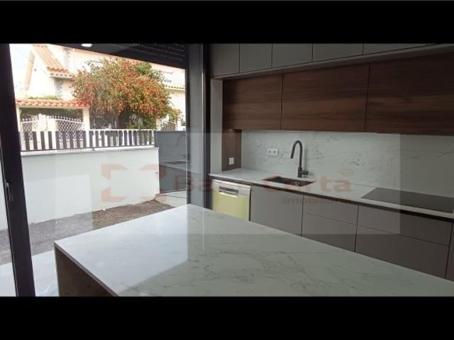 à venda Casa, Loures, Portugal