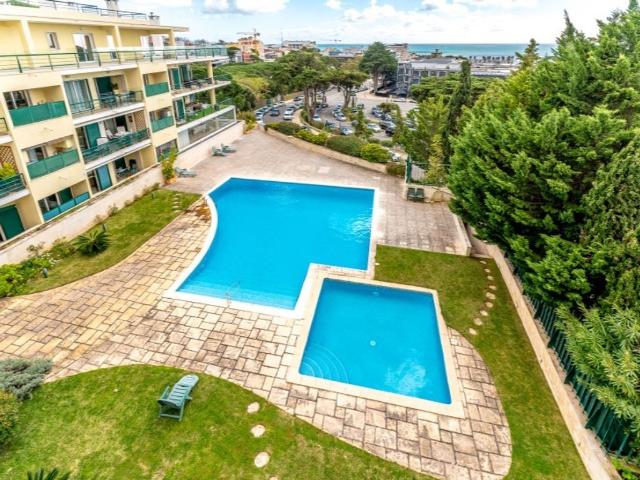 à venda Cobertura de alto padrão de 406 m2, Cascais e Estoril, Cascais, Lisboa