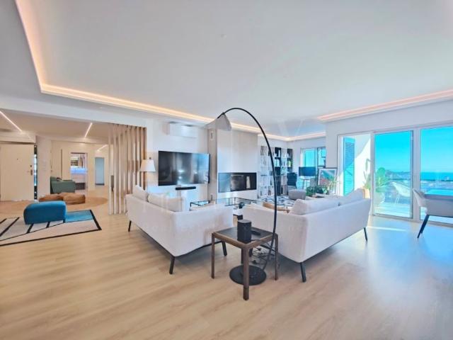 à venda Cobertura de alto padrão de 406 m2, Centro Estoril, Cascais e Estoril, Cascais, Lisboa