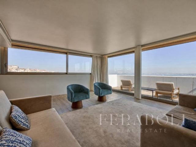 à venda Cobertura de alto padrão de 127 m2, Lisboa