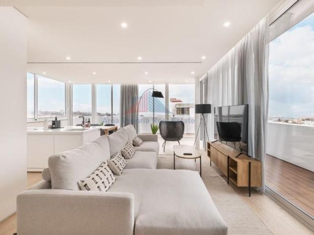 à venda Cobertura de alto padrão de 35 m2, Pampilheira Cascais, Cascais e Estoril, Cascais, Lisboa