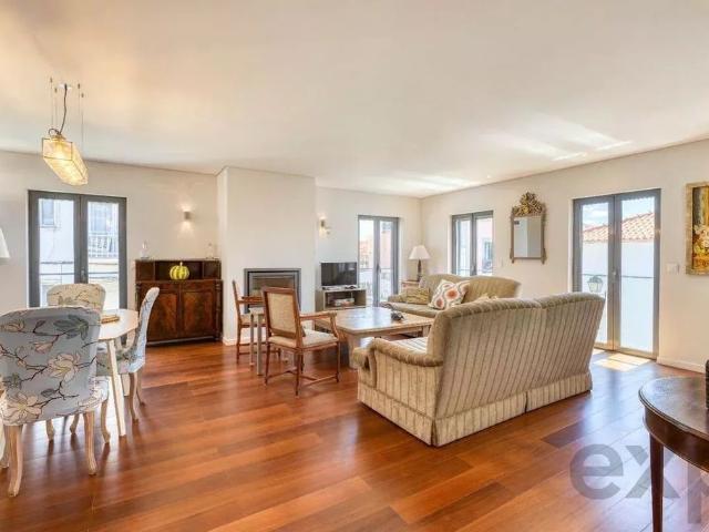 à venda Cobertura de luxo de 165 m2, Cascais e Estoril, Portugal