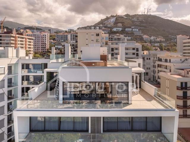 à venda Cobertura de luxo de 412 m2, Funchal, Madeira