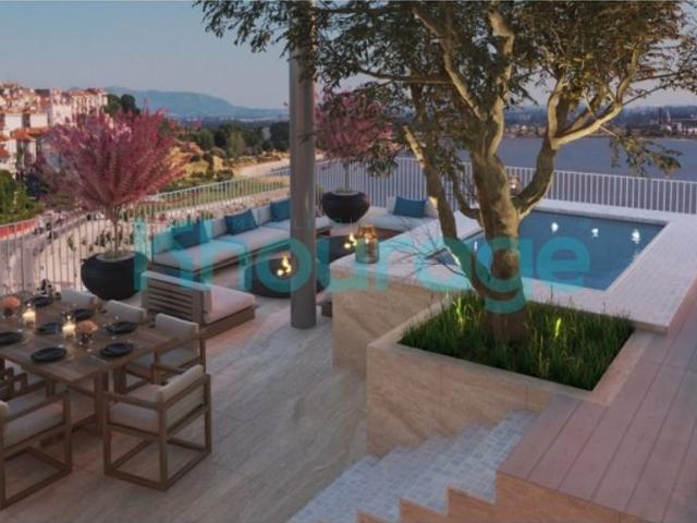 à venda Duplex de alto padrão, Verderena, Barreiro, Setúbal