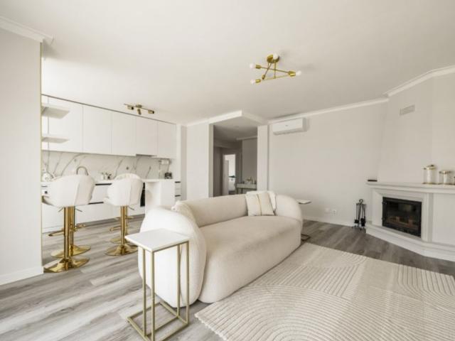 à venda Duplex de alto padrão de 147 m2, Alcochete, Setúbal