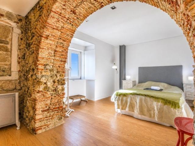 à venda Duplex de alto padrão de 157 m2, Coimbra