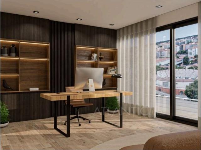 à venda Duplex de alto padrão de 264 m2, Montijo, Portugal